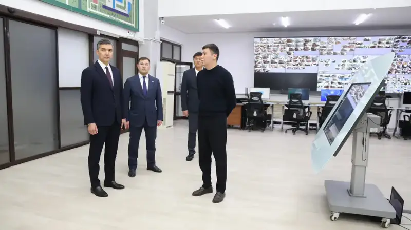 Суперкомпьютер КазНУ станет ядром исследований и ИИ-разработок для энергетики (3)