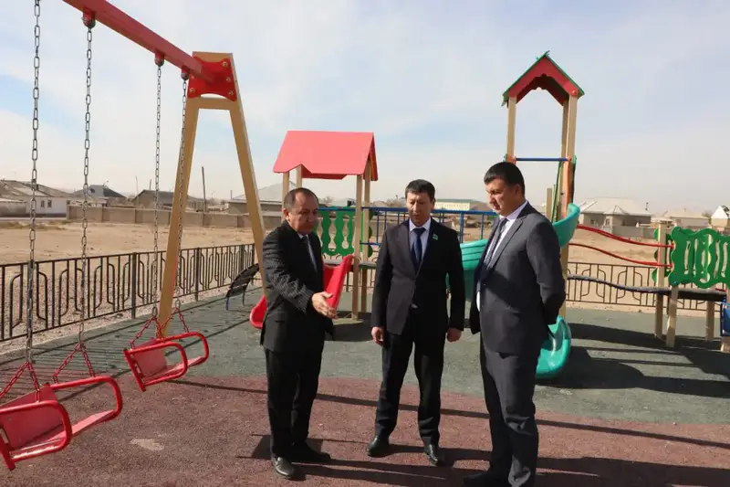ТУРКЕСТАН: НОВЫЙ МЕДИЦИНСКИЙ ОБЪЕКТ И ИГРОВАЯ ПЛОЩАДКА — САМОЦВЕТЫ В КОРОНЕ САРЫАГАША Астане