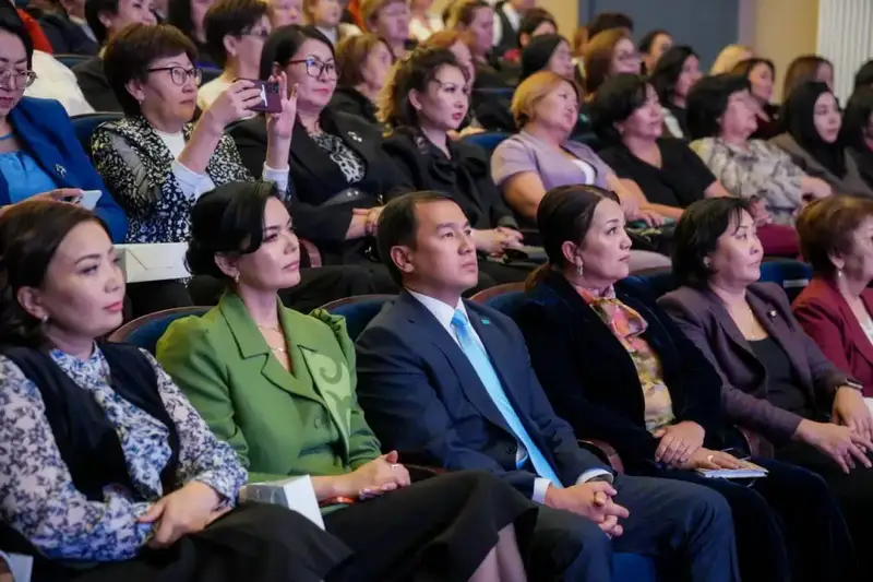 Женщины как архитекторы общества: форум в Абайской области обсуждает новые горизонты Астане