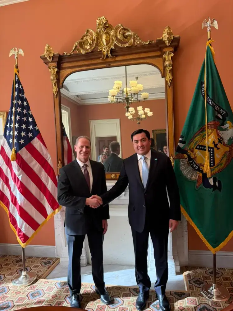 Переговоры между Казахстаном и США: как дипломатия влияет на экономические связи в условиях санкций Астане