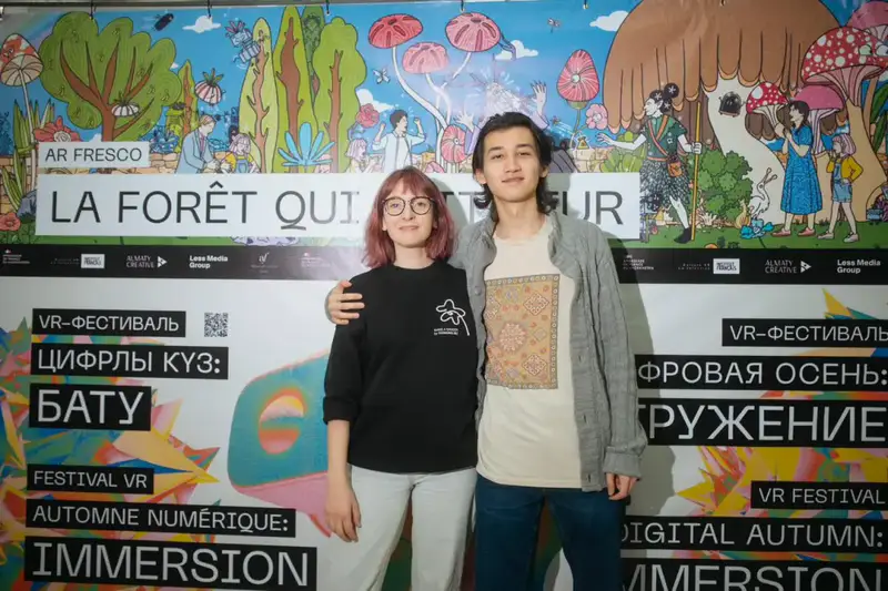 Интерактивная фреска «Пугающий лес» в Алматы Астане