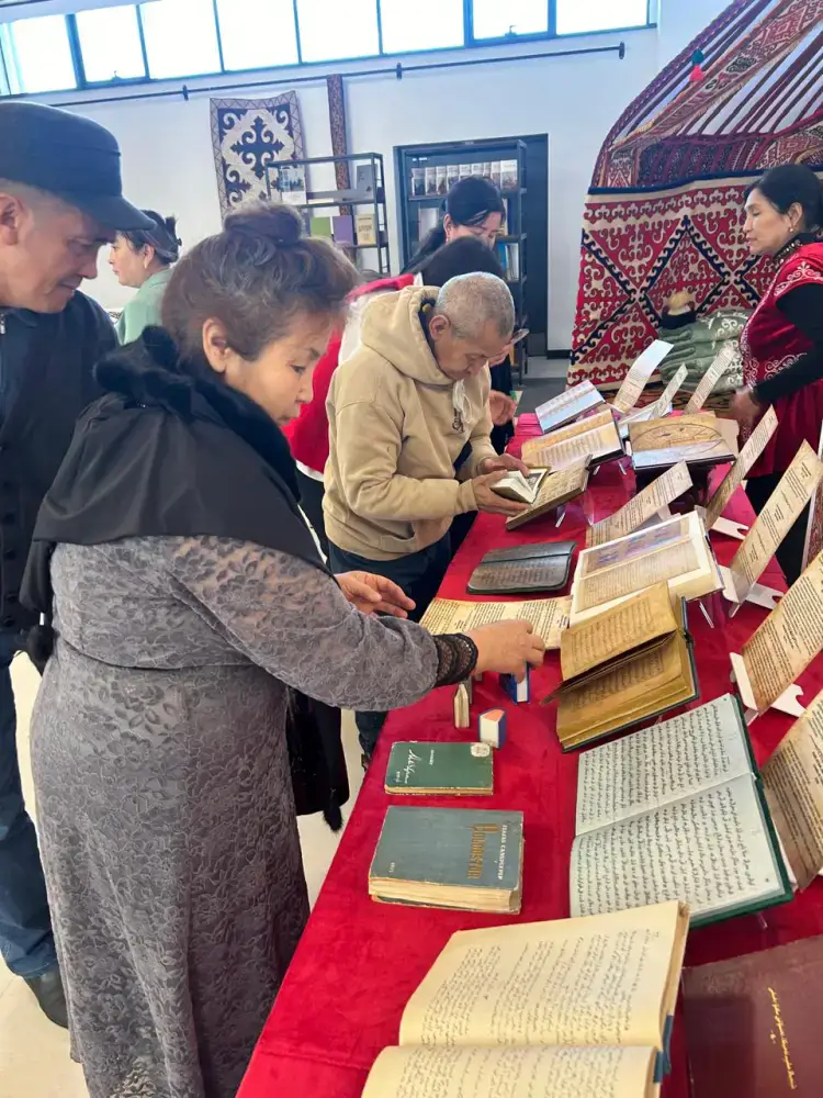 Передвижная выставка редких рукописей VIII–XIX веков в Косшы Астане