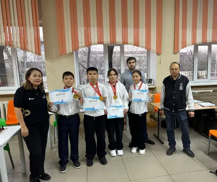 Шахматы в школе: в Карагандинской области дети учатся логике и стратегии с начальных классов (6)