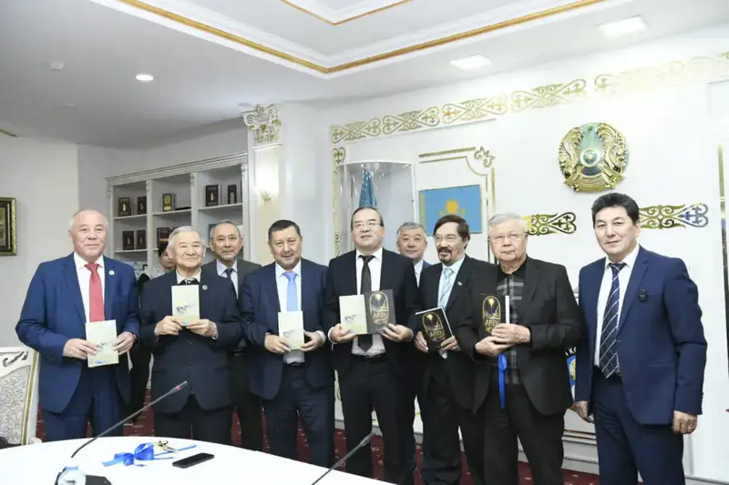 Презентация новых произведений писателя Адильбека Алпысбая прошла в Астане (3)