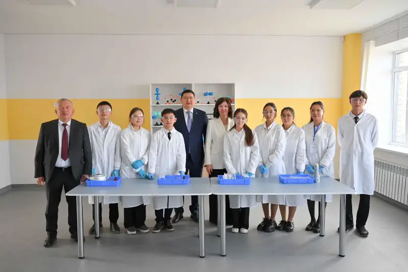 В Аягозском районе области Абай открылась школа на 600 мест (9)