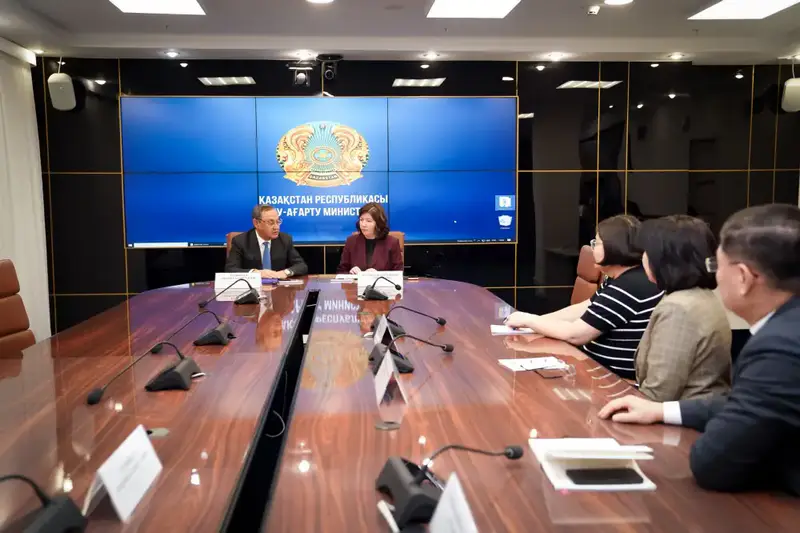 В казахстанских школах начинают создавать научные лаборатории для раннего обучения детей науке Астане