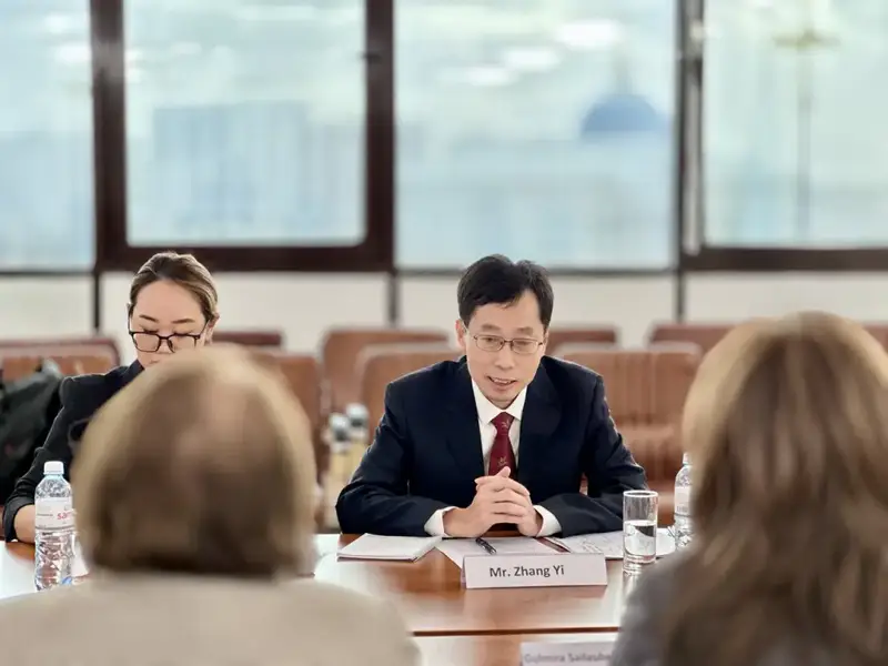 Казахстан и Китай укрепляют сотрудничество в сфере статистики по обследованию домохозяйств (4)