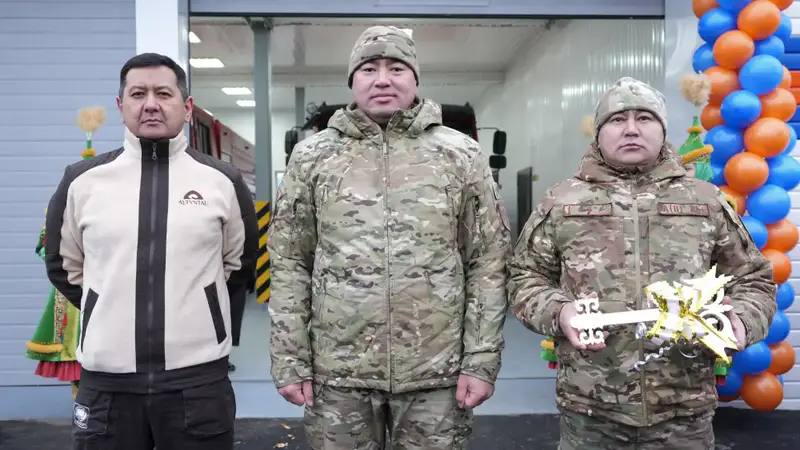 Глава МЧС Казахстана открыл пожарное депо в селе Красный Яр (3)