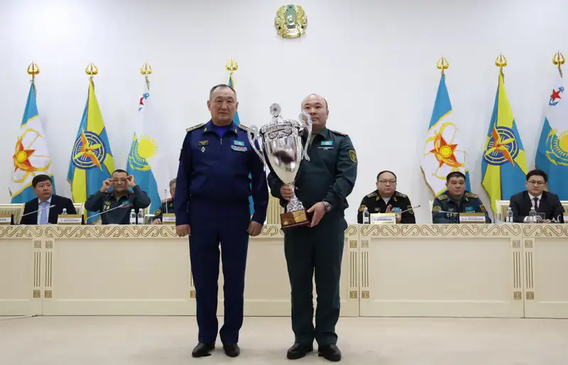 Названы лучшие воинские коллективы Вооруженных сил (3)