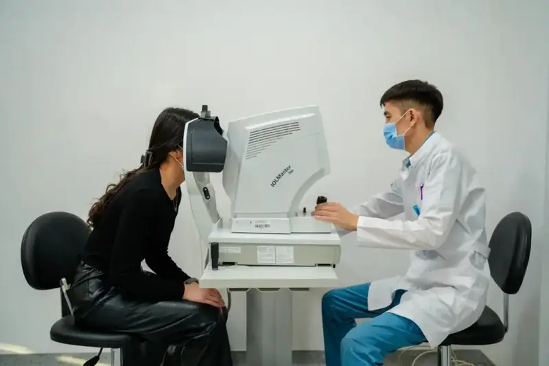 19-летний пациент восстановил зрение после операции на катаракту Астане