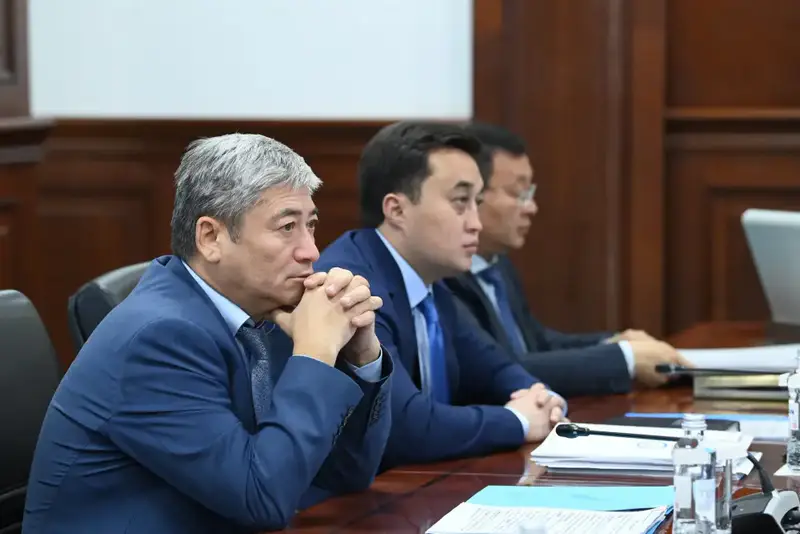 Обсуждены вопросы развития инфраструктуры спорта и массового спорта Астане