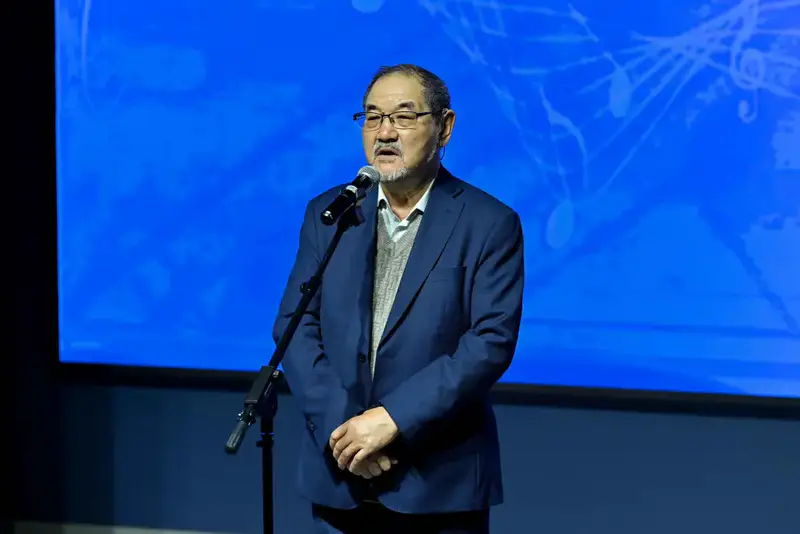 В Семее прошел вечер памяти поэта Несіпбека Айтұлы «Сәуле ғұмыр», посвященный его 75-летию (10)