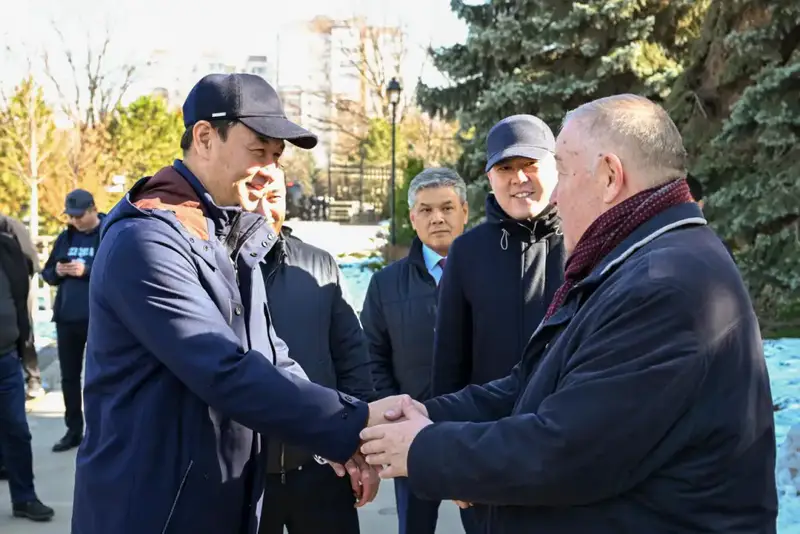 Алматы обрел новый оазис: Дархан Сатыбалды открыл сквер для горожан Астане