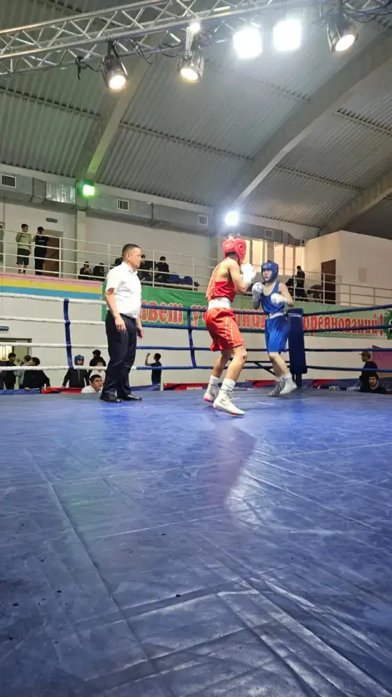 Спортивное единство: юные боксеры из разных стран участвуют в турнире в Атырау Астане