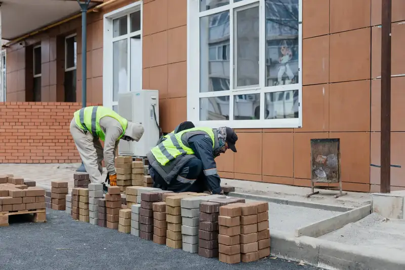 Бюджет народного участия: в Атырау строятся игровые и спортивные площадки (7)