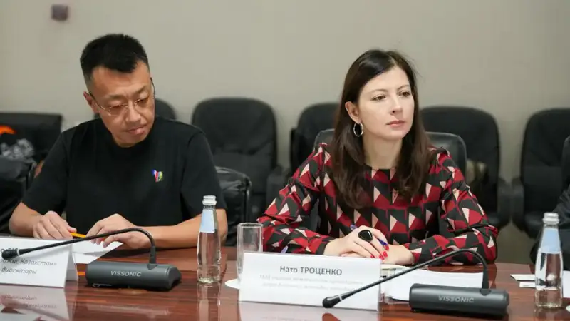 Состоялась встреча председателя Комитета по правам интеллектуальной собственности Шолпан Абдреевой с представителями компании «Xiaomi Technologies Kazakhstan» (6)