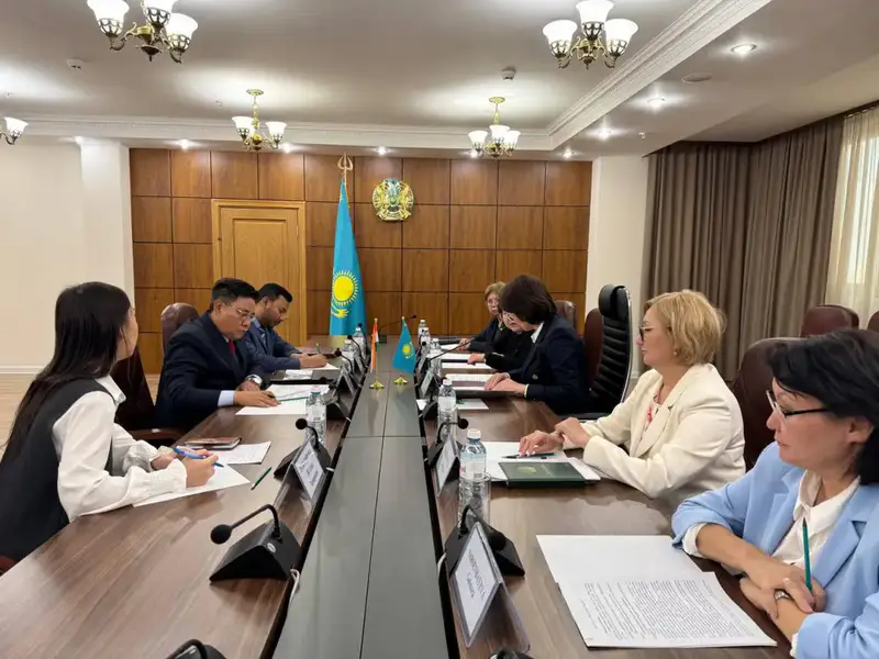 КАЗАХСТАН И ИНДИЯ РАСШИРЯЮТ СОТРУДНИЧЕСТВО В СФЕРЕ ЗДРАВООХРАНЕНИЯ (3)