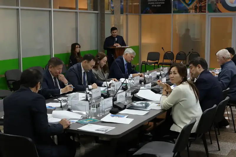 Обсуждение тарифной политики и поддержки производителей на втором заседании Общественного совета Национального проекта «МЭКС» в Астане Астане