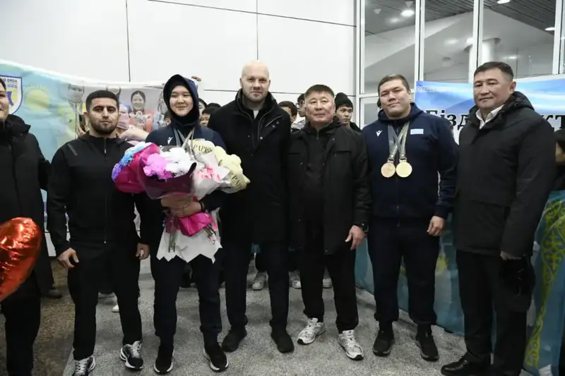Астанские спортсмены вернулись с медалями из Токио Астане