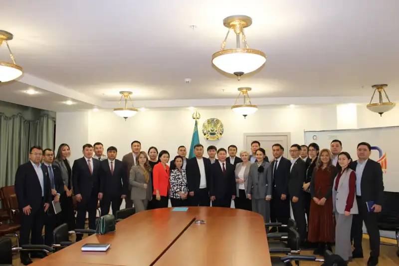 Лекция Бюро национальной статистики для госслужащих о важности статистики в принятии решений Астане