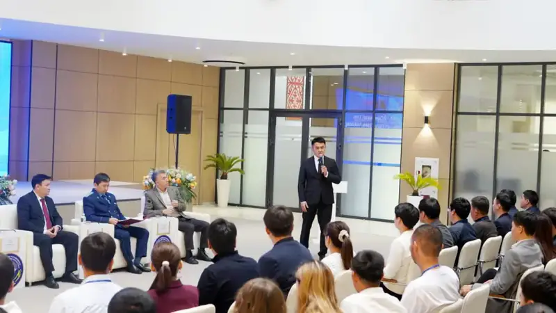 Форум лидеров в Туркестане: молодые таланты обсуждают будущее страны Астане