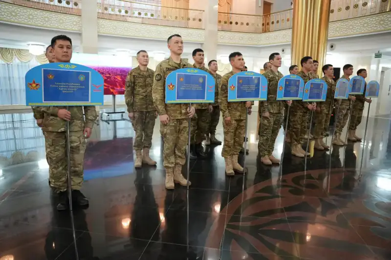 В Астане на перекладине разгорелся чемпионат Tartyl Fest: борьба за звание сильнейшего среди магистрантов Национального университета обороны Астане