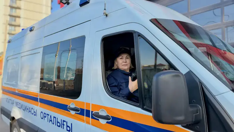 Лица МЧС: фельдшер Дана Доскалиева (5)