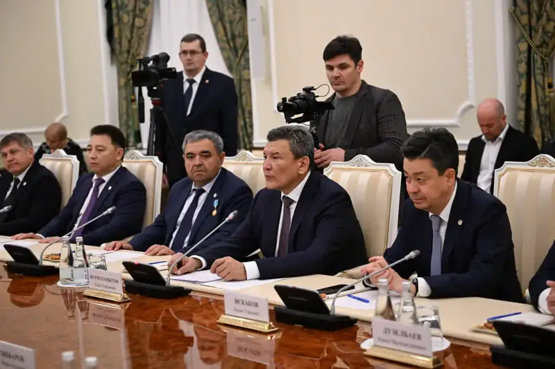 По приглашению Президента Республики Татарстан Рустама Минниханова официальная и бизнес-делегация Северо-Казахстанской области посетила Казань (2)