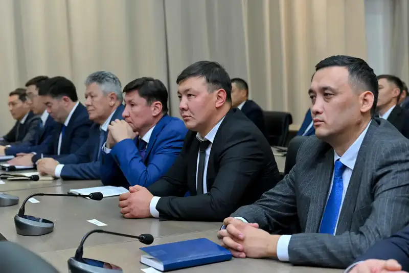 Состоялась встреча по реализации Послания Президента (9)