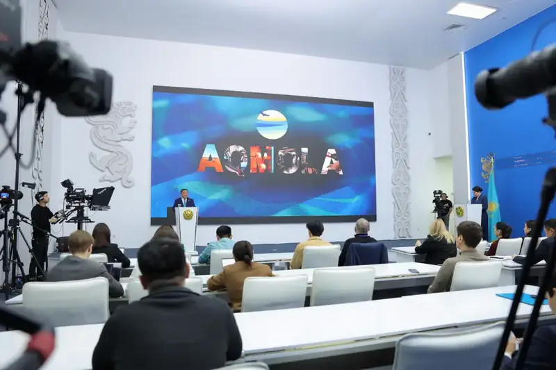 Акмолинская область Казахстана: 40% строительного кирпича и 50% комбайнов страны Астане