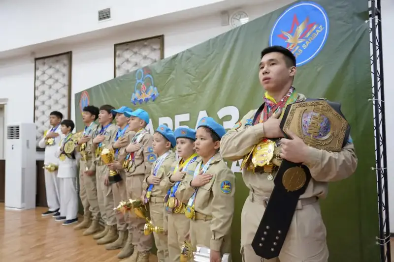 Итоги конкурса военно-патриотической песни среди жассарбазовцев подвели в Астане (2)