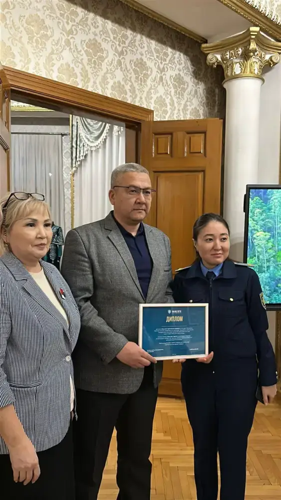 «Закон и порядок глазами ребёнка»: в столице подвели итоги конкурса рисунков среди школьников (8)