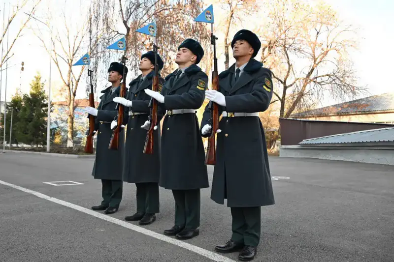 Образовательные гранты для солдат: переход от службы к учебе в военном вузе Астане