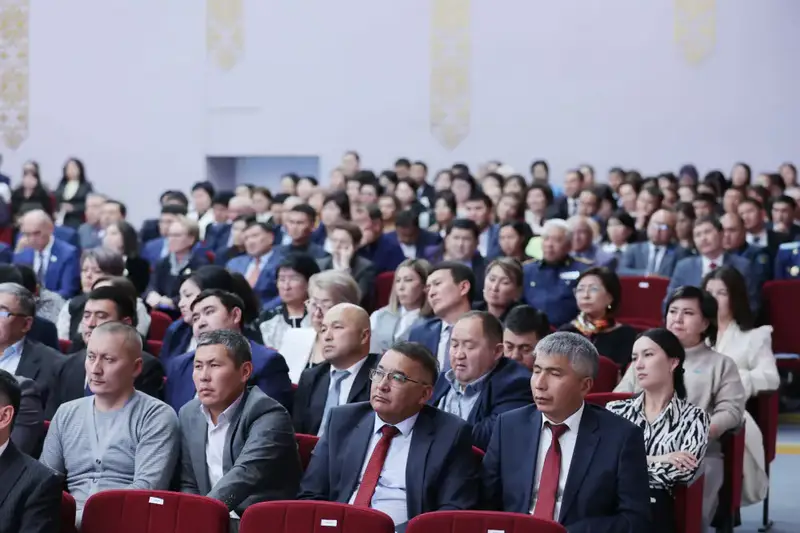 Министр просвещения РК прибыла с рабочим визитом в Жамбылскую область (5)