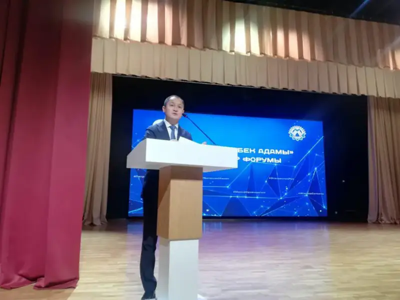 В Костанае прошёл республиканский патриотический форум «Ел тірегі – еңбек адамы» в честь Года рабочих профессий (5)