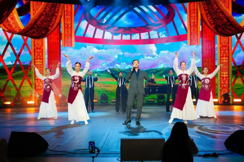 Победителей и призеров Международного конкурса творческой молодежи «Шабыт» наградили в Астане (8)