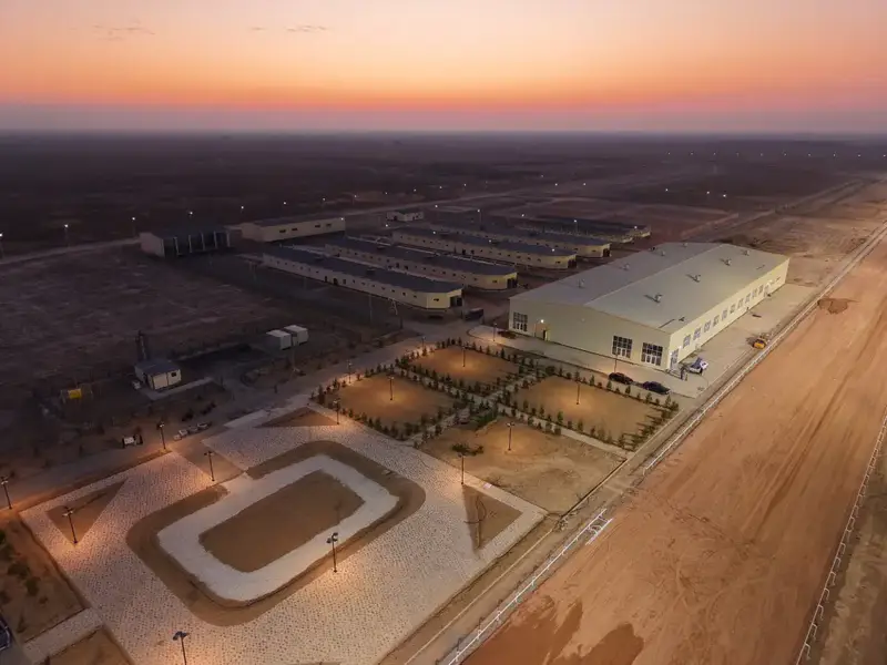 ТУРКЕСТАН: РУКОВОДИТЕЛЬ АППАРАТА ПРОИНСПЕКТИРОВАЛ ХОД СТРОИТЕЛЬСТВА РЯДА СОЦИАЛЬНЫХ ОБЪЕКТОВ (3)