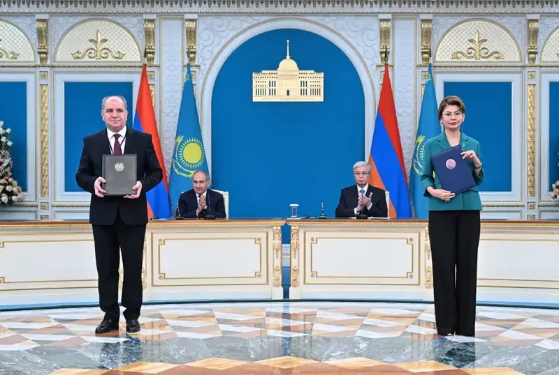 Казахстан и Армения подписали меморандумы о сотрудничестве в культуре и кинематографии Астане