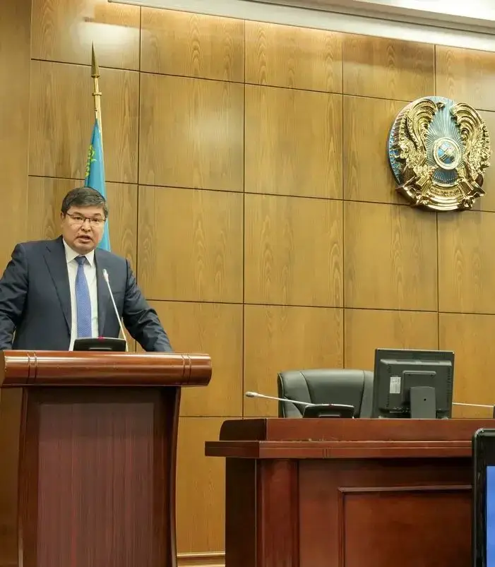 Шахматы и финансы: кто король на турнире? Астане