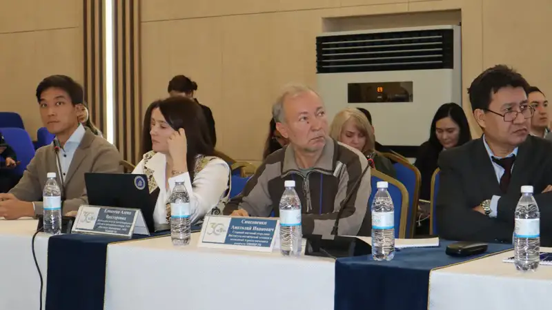 В АКАДЕМИИ ГРАЖДАНСКОЙ АВИАЦИИ ОБСУДИЛИ РАЗВИТИЕ БЕСПИЛОТНОЙ АВИАЦИИ КАЗАХСТАНА (6)