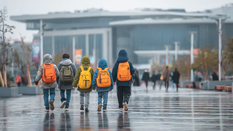 Школы на завтрак: как рестораны и ТРЦ стали образовательными учреждениями в южном Казахстане Астане