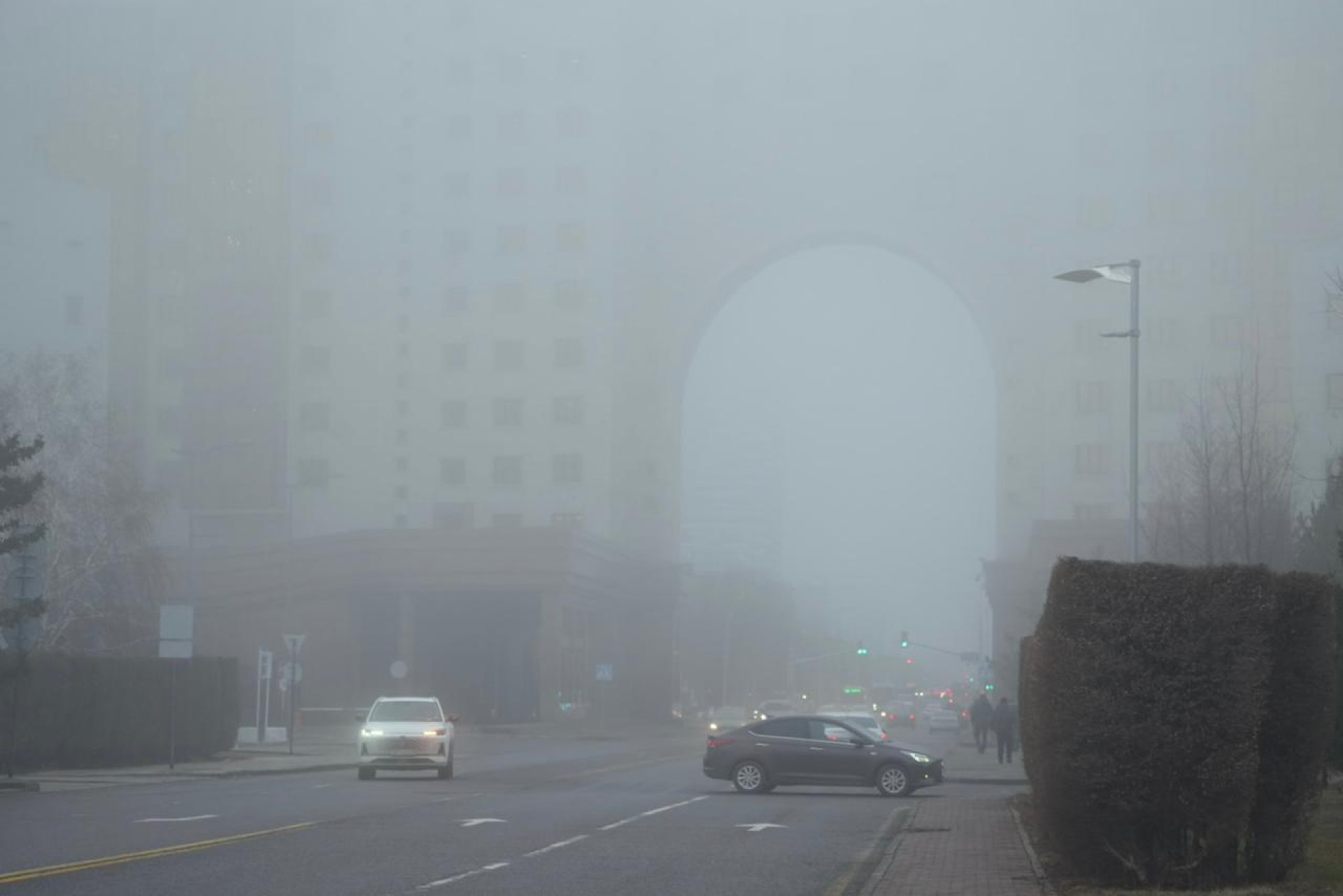 Здание Дома министерств в Астане
