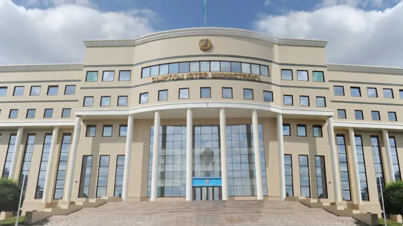 Казахстанский МИД: Морской терминал под дипломатическим прицелом Астане