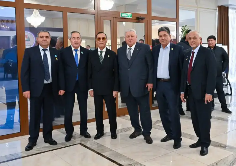 Аким СКО отметил достижения работников сельского хозяйства на профессиональном празднике Астане