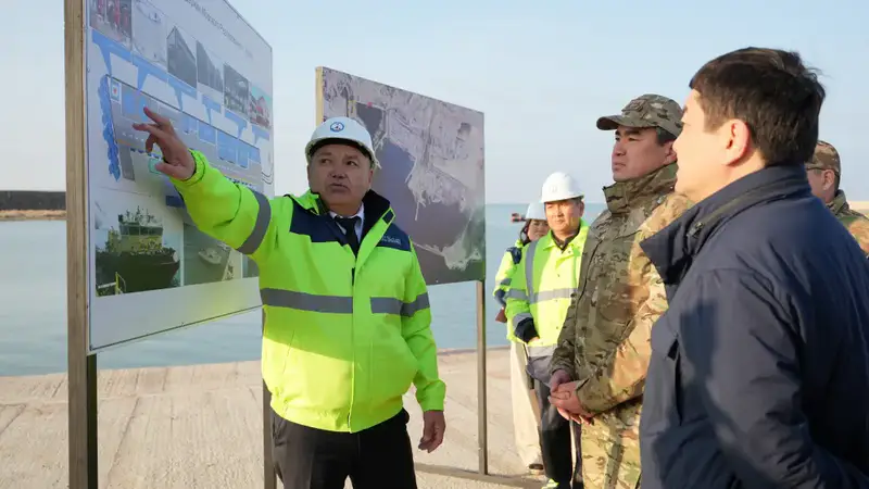 Министр по чрезвычайным ситуациям Казахстана оценил готовность морского отряда «Теңіз жасағы» к реагированию на международные экологические угрозы Астане