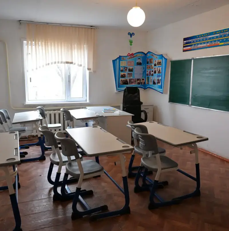 Аким Павлодарской области Асаин Байханов совершил рабочий визит в с. Тосагаш района Аққулы, где встретился с местными жителями (7)