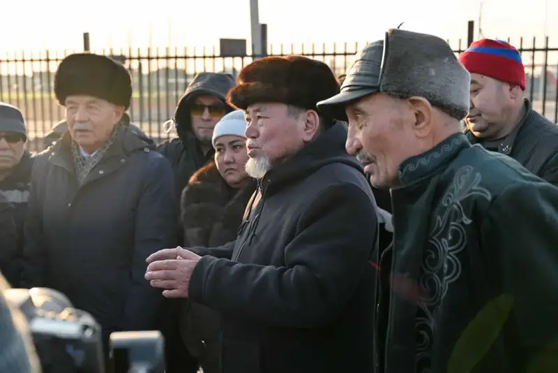 Проблемные вопросы в поселках Водный и Восход будут решаться поэтапно (3)