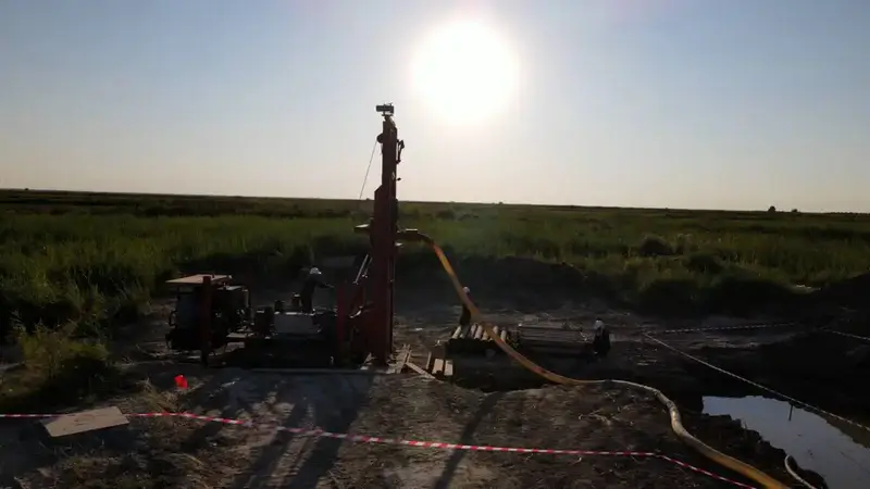 В Туркестанской области восстанавливают 734 скважины вертикального дренажа для улучшения мелиорации Астане