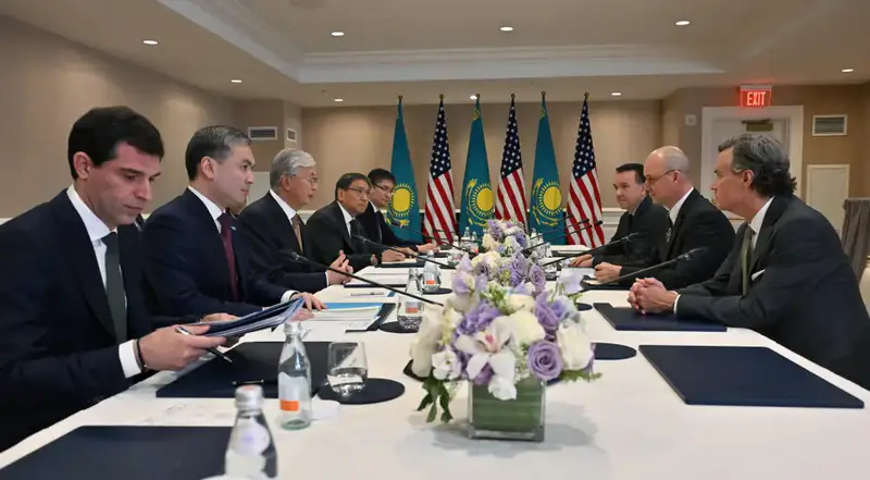 Касым-Жомарт Токаев и Чаба Лейко обсуждают развитие сельского хозяйства в СНГ и Центральной Азии на фоне инвестиционного соглашения в 2,5 миллиарда долларов Астане