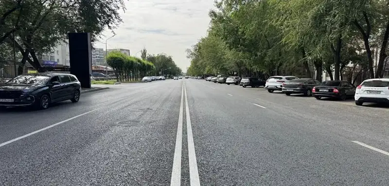 В Алматы завершен средний ремонт улиц во всех районах города (2)